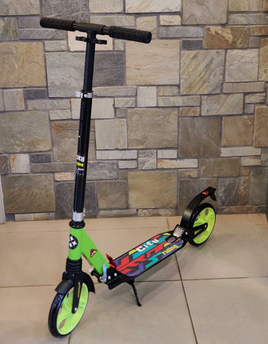 KIDS SCOOTER 658 2 WHEEL - A. Ally & Sons
