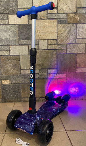 KIDS SCOOTER DBX-77NM 3 WHEEL WITH LIGHT & SOUND - A. Ally & Sons